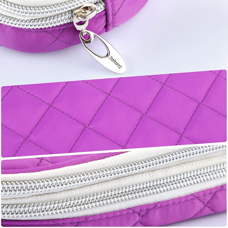 trendy makeup bags